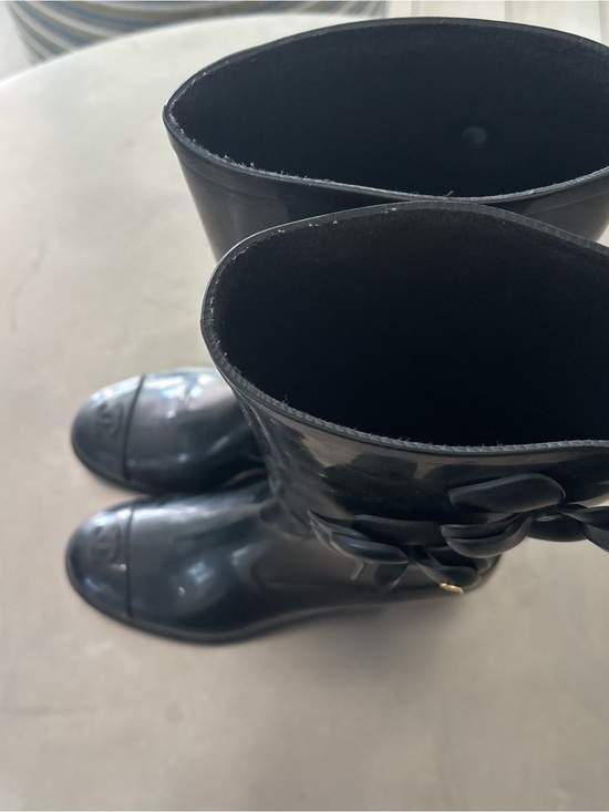 CHANEL Shoes - Glossy Black Rain Boots with Decorative Bow